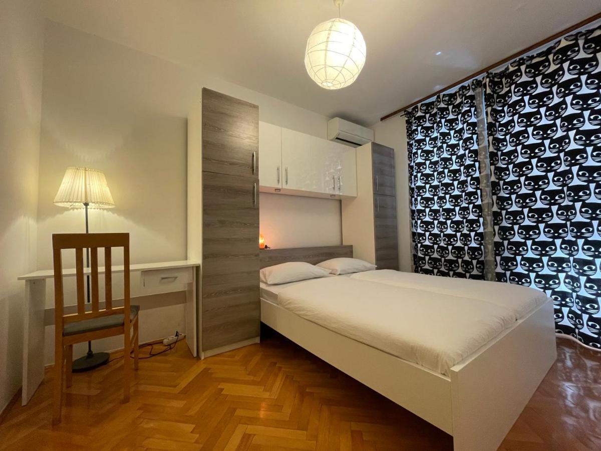 Central Single House With Parking-Top Location! Novalja Zewnętrze zdjęcie