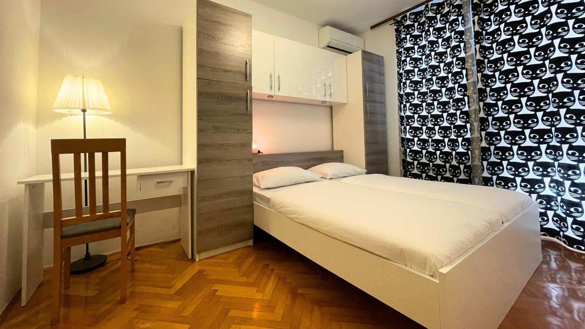 Central Single House With Parking-Top Location! Novalja Zewnętrze zdjęcie